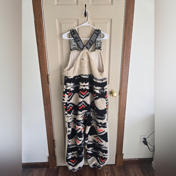 Free People Movement Hit The Slopes Salopette Fleece Overalls Fairisle W Sz XS - Picture 3 of 8